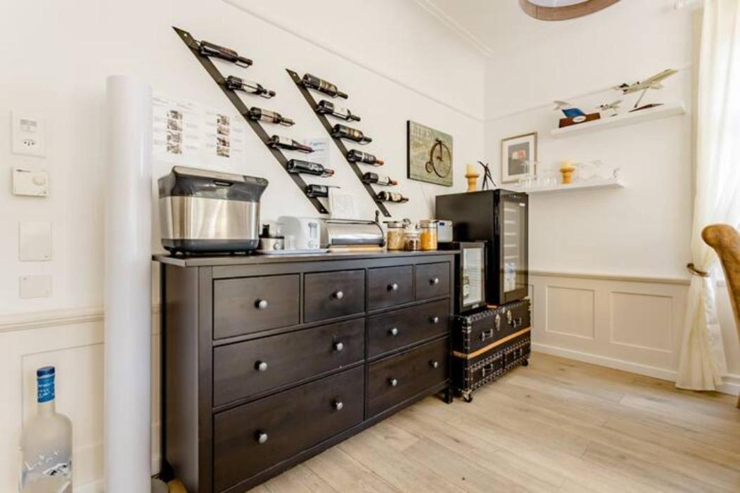 ברן Max Aviation Villa & Apartments מראה חיצוני תמונה