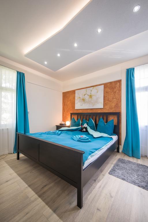 ברן Max Aviation Villa & Apartments מראה חיצוני תמונה
