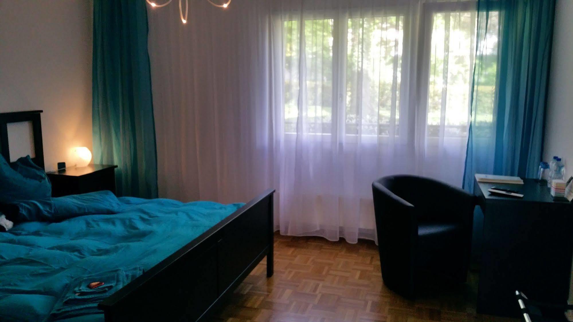 ברן Max Aviation Villa & Apartments מראה חיצוני תמונה